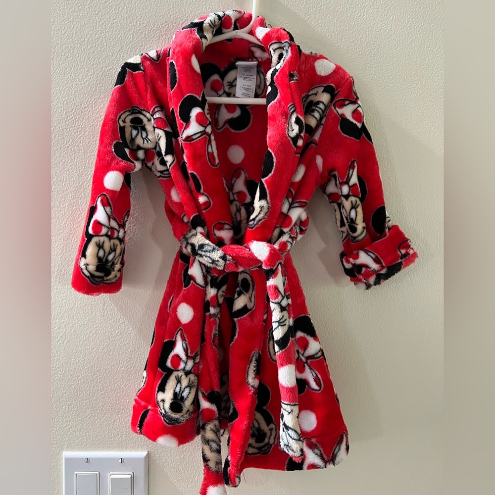 Disney Minnie Robe